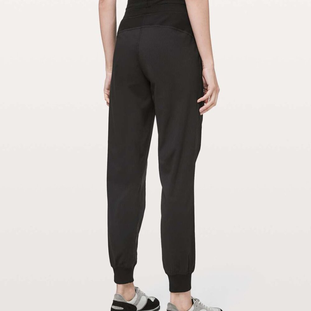 Lululemon Dance Studio Jogger *29" Black Size 8 - Picture 2 of 5
